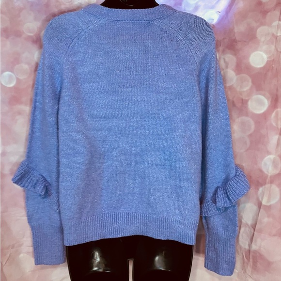 🪻Gorgeous Ruffle Sweater🪻 - Picture 3 of 10